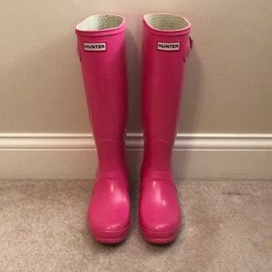 Original glossy tall bubble gum pink Hunter Boots